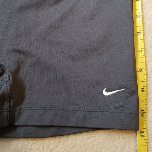 Nike Exercise Shorts - Picture 5 of 5